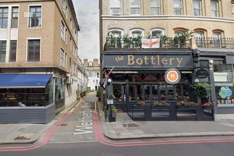 Retail property (high street) to rent, 231 Earls Court Rd London SW5 9AH