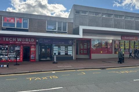 Retail property (high street) to rent, 50 Hough Ln Leyland PR25 2SA