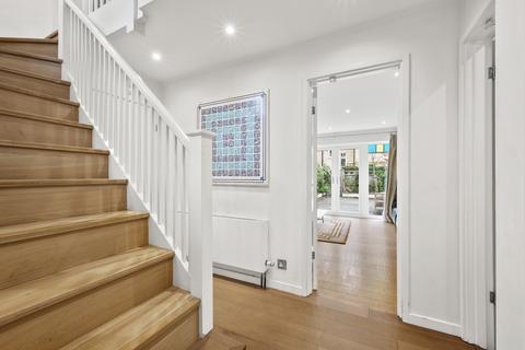 undefined, Oak Park Gardens, SW19
