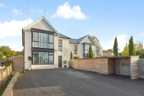 4 bedroom detached house for sale, Dargate Road, Yorkletts, Whitstable