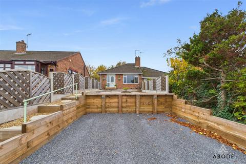 2 bedroom semi-detached bungalow for sale, Spring Farm Road, Burton-On-Trent DE15