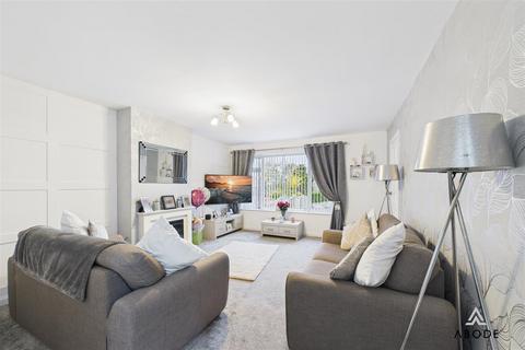 2 bedroom semi-detached bungalow for sale, Spring Farm Road, Burton-On-Trent DE15