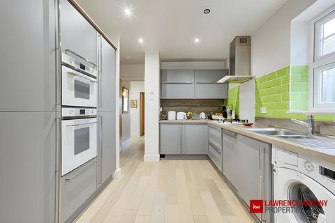 4 bedroom detached bungalow for sale, Princes Avenue, Benfleet, SS7