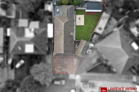4 bedroom detached bungalow for sale, Princes Avenue, Benfleet, SS7