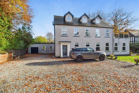 5 bedroom detached house for sale, Woodfield Lane, Hessle