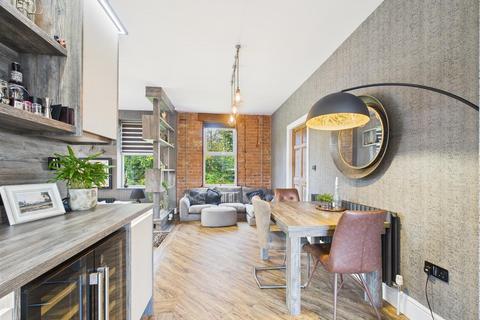 5 bedroom detached house for sale, Woodfield Lane, Hessle
