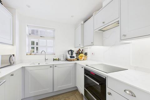undefined, Oak Tree Way, Horsham RH13