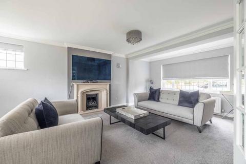 4 bedroom detached house for sale, Nightingale Way, Denham UB9