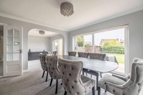 4 bedroom detached house for sale, Nightingale Way, Denham UB9