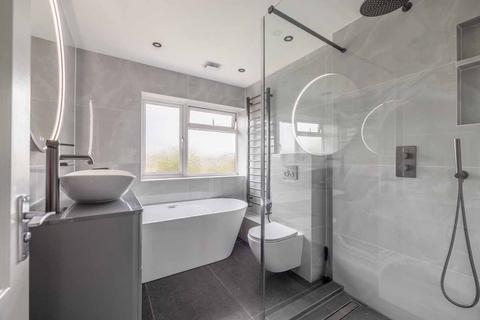 4 bedroom detached house for sale, Nightingale Way, Denham UB9