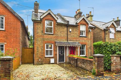 St. Leonards Road, Horsham RH13