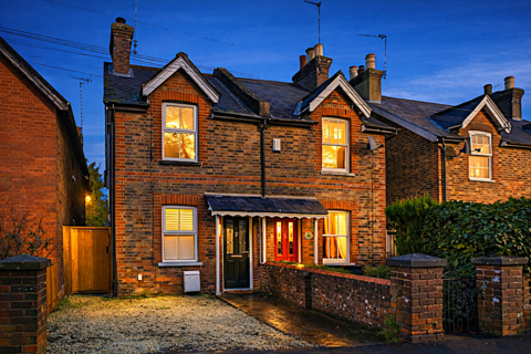 St. Leonards Road, Horsham RH13