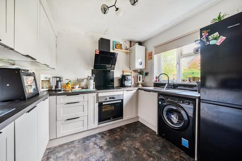 undefined, Swallowfields, Andover, SP10 5PL