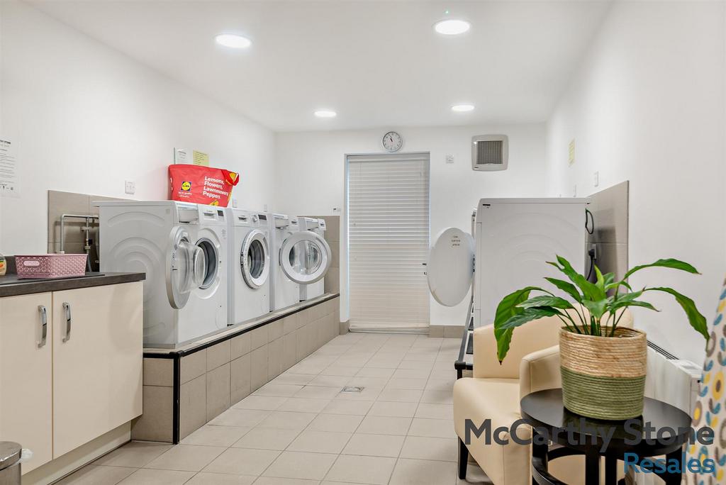 8669343-interior17-800.jpg