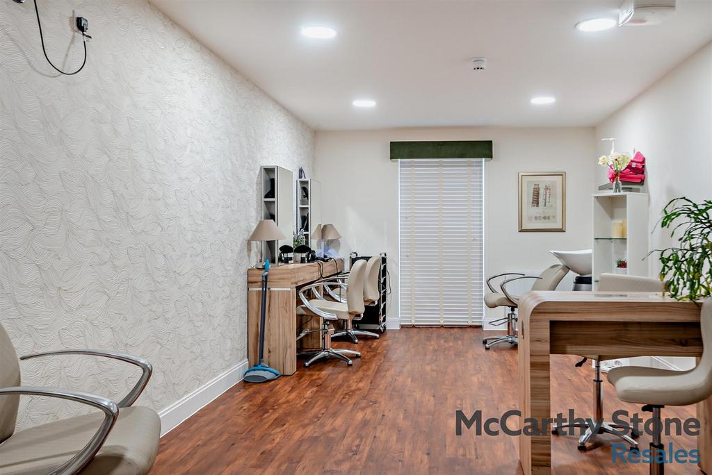 8669343-interior18-800.jpg