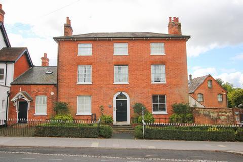 1 bedroom ground floor flat to rent, Shute End, Wokingham, RG40