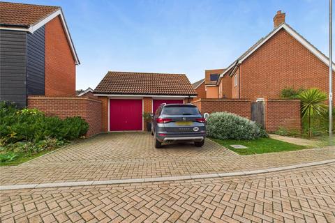 6 bedroom detached house for sale, Rodwell Close, Holbrook, Ipswich, Suffolk, IP9