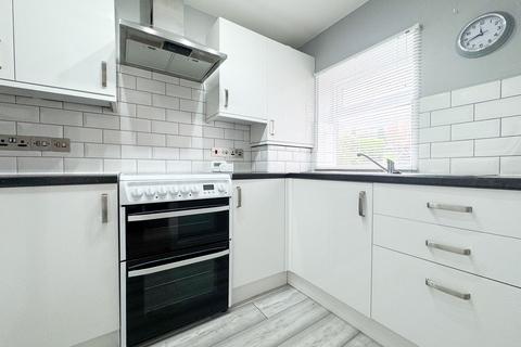 2 bedroom end of terrace house for sale, Howards Way, Newton Abbot TQ12
