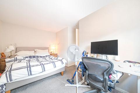 1 bedroom apartment for sale, Pasley Close, London