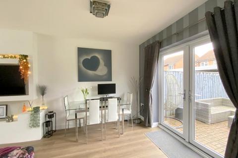 3 bedroom semi-detached house for sale, Meadowlilly Court, Station Road, New Waltham
