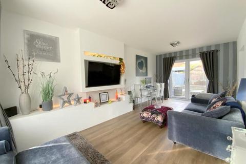 3 bedroom semi-detached house for sale, Meadowlilly Court, Station Road, New Waltham