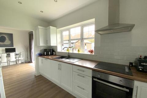 3 bedroom semi-detached house for sale, Meadowlilly Court, Station Road, New Waltham