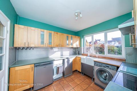 3 bedroom semi-detached house for sale, Norbury Avenue, Walsall WS3
