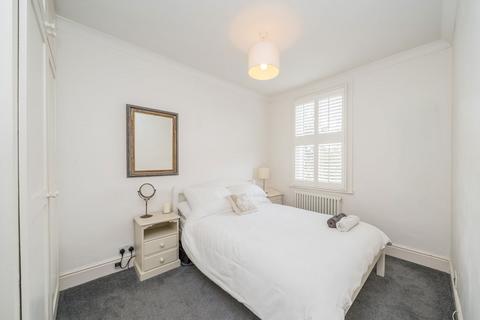 26 First Cross Road, Twickenham, TW2 5QA