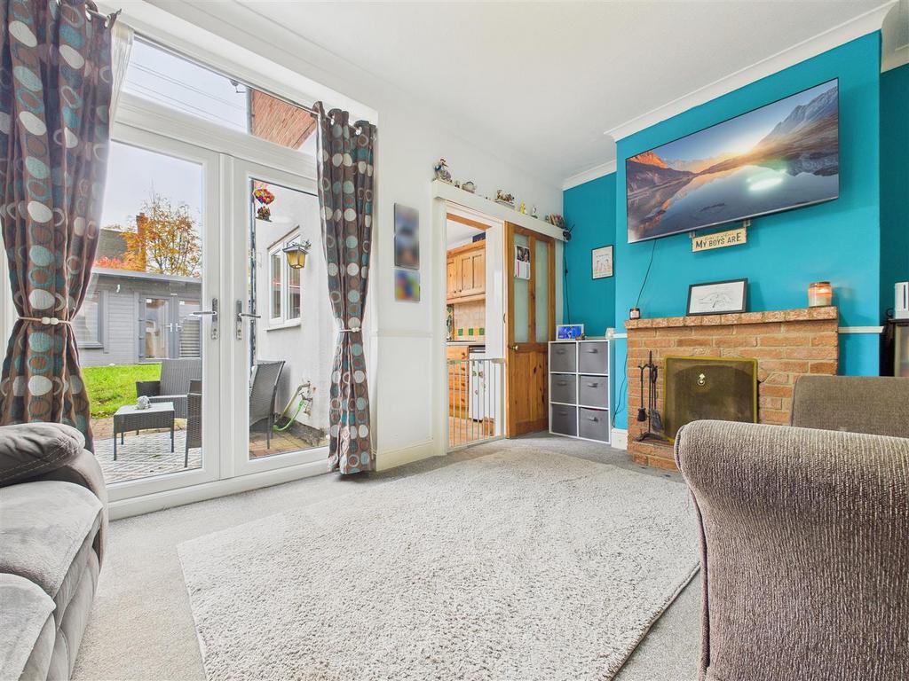 CAM01407 G0-PR0019-STILL008.jpg