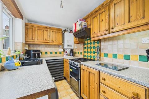 3 bedroom terraced house for sale, Church Street, Rugeley