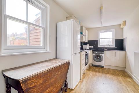 3 bedroom semi-detached house to rent, Feversham Lane, Glastonbury, Somerset, BA6