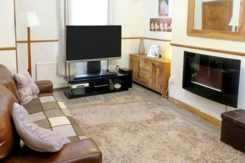 3 bedroom semi-detached house for sale, Commercial Road, Spalding, PE11