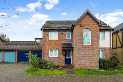Conker Close, Ashford TN23
