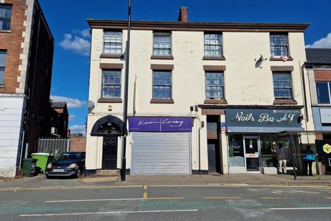 1 bedroom flat to rent, Lord Street, Leigh