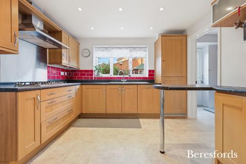 4 bedroom detached house for sale, Champneys Way, Little Canfield, CM6