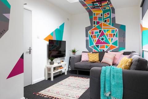 1 bedroom in a house share to rent, Hillside, Brighton BN2