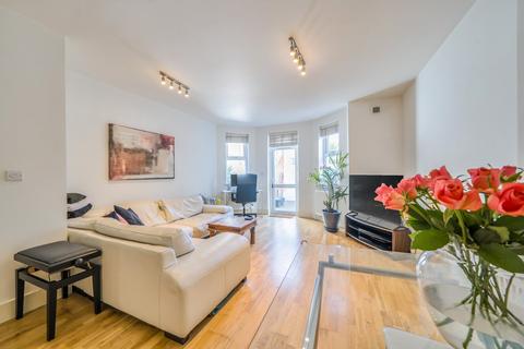 2 bedroom flat for sale, Bedford Hill, Balham, London, SW12
