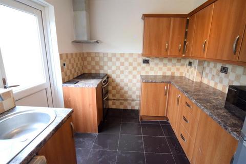 3 bedroom terraced house to rent, Dickerage Road, KT3