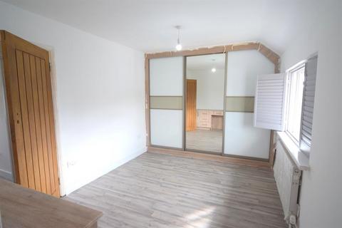 undefined, Dickerage Road, KT3