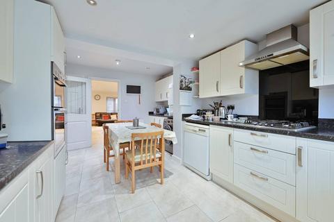 3 bedroom terraced house for sale, Daintry Close, Kenton, Harrow, HA3