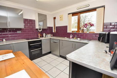 2 bedroom terraced bungalow for sale, Chinnocks, Sturminster Newton