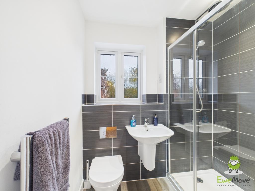 Ewe Move Estate Agents Basingstoke - Longwood Copse