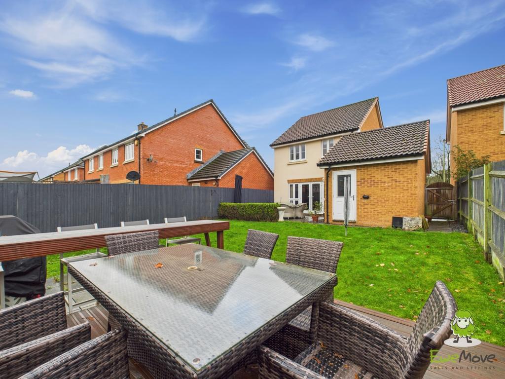 Ewe Move Estate Agents Basingstoke - Longwood Copse
