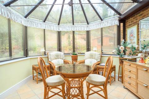 undefined, Mannamead, Epsom KT18