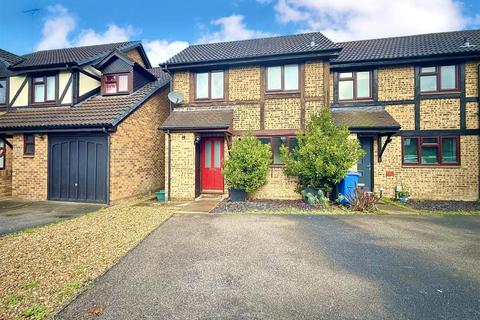undefined, Morley Close, Yateley GU46
