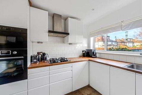 2 bedroom end of terrace house for sale, Normanhurst Road, Walton-on-Thames, Surrey, KT12