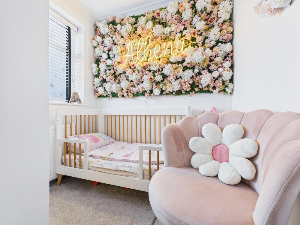 Cam03729 g0 pr0173 still035