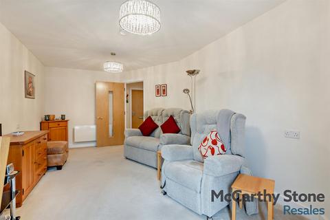 1 bedroom apartment for sale, The Moors, Thatcham