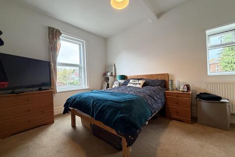 undefined, Two double bedroom First floor flat in Herbert Road, Alum Chine, Bournemouth