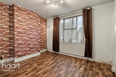 undefined, Chelsham Road, South Croydon